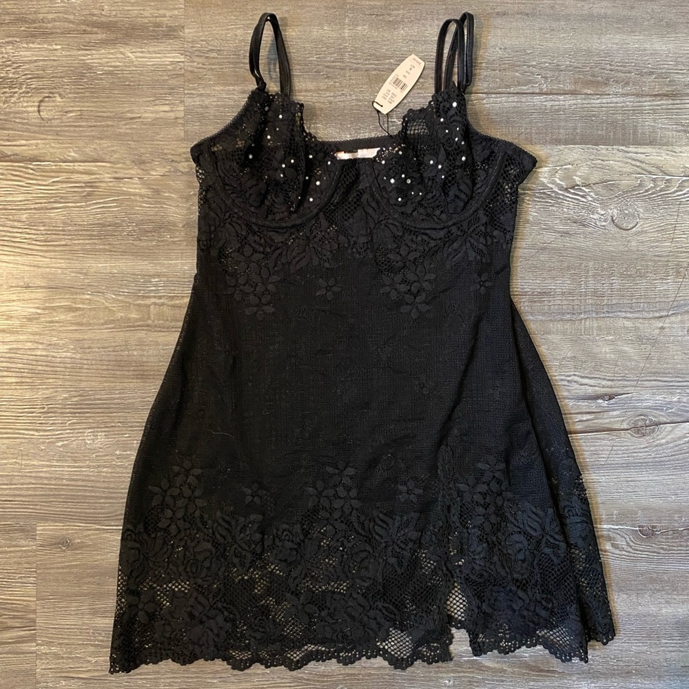 VS • Lingerie Top NWT